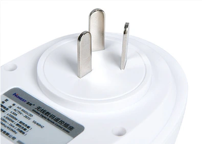 Chinese-standard three-pin plug shown in supplied product photograph